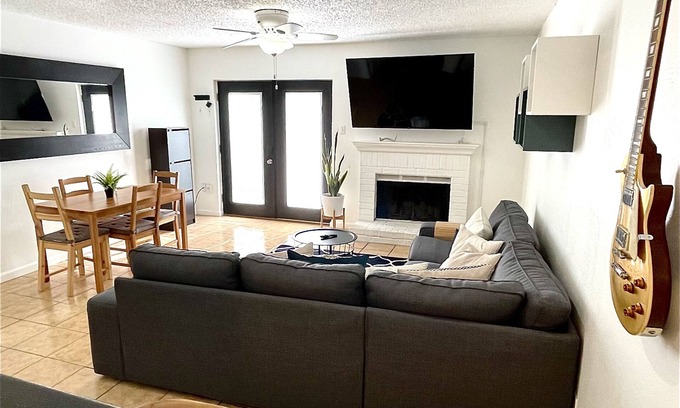 Fort Worth House | Inner City TownHome