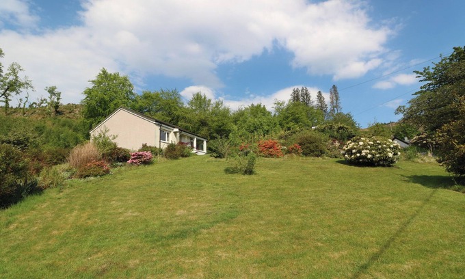 Isle of Luing House | INNISHAIL, family friendly, with a garden in Ardfern