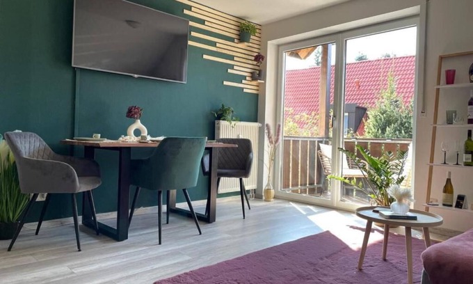 Gerolfinger Straße Apartment | INsight Workation - Audi - Ambience - Parking Free
