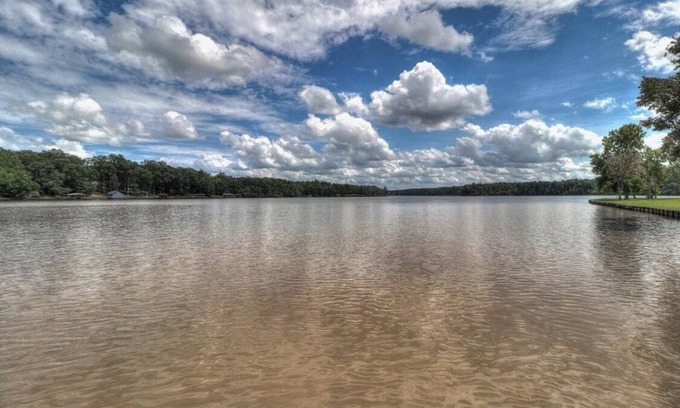 Eatonton House | Inspirational Lake Front Escape
