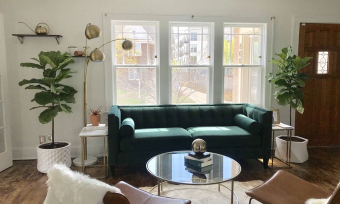 Lowry Hill East House | Insta Worthy in Uptown Minneapolis, close to 100s of restaurants