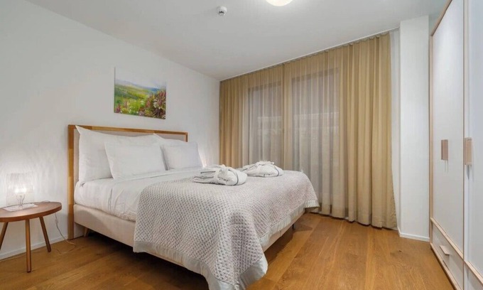 Bangerten Apartment | Interlaken apartments Two Bedroom Interlaken Apartment with King Beds & Sofa Bed