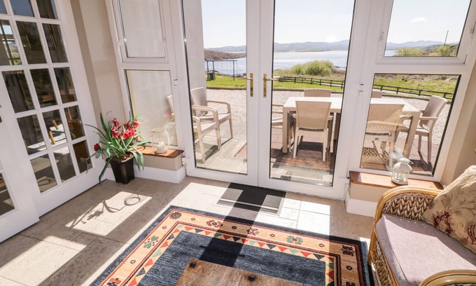 Downings Cottage | Inverbeg Cottage 1