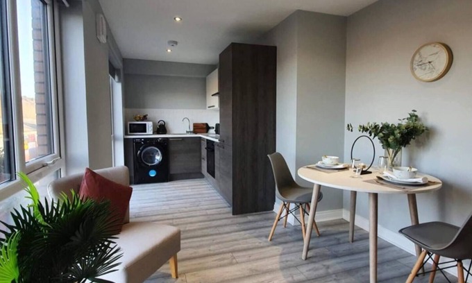 Hillsborough Apartment | Inviting 1-Bed Apartment in the heart of Sheffield