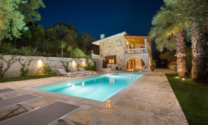 Dafnata Villa | Ionian Garden Villas - Villa Pietra