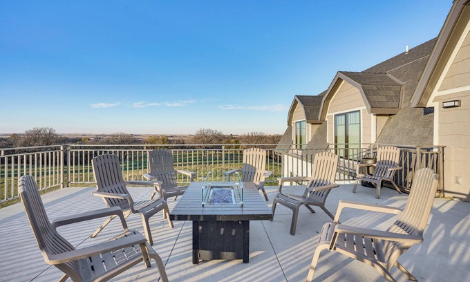 Renner House | Iowa Family Home w/Valley Views & Rooftop Deck