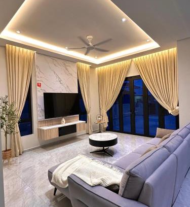 Baharu Gunung Rapat House | Ipoh Modern Luxury House 4B3B 14 pax