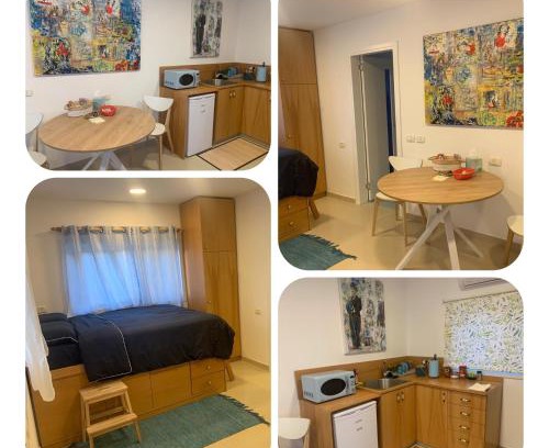 Mevaseret Zion Apartment | Iris privet room