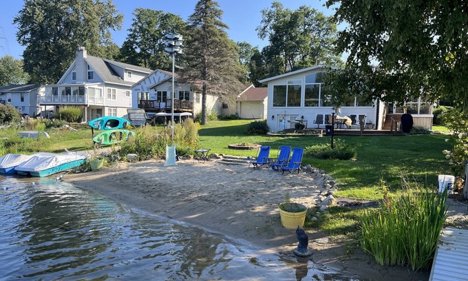 Moscow House | Irish Hills -Perfect Place to make memories!