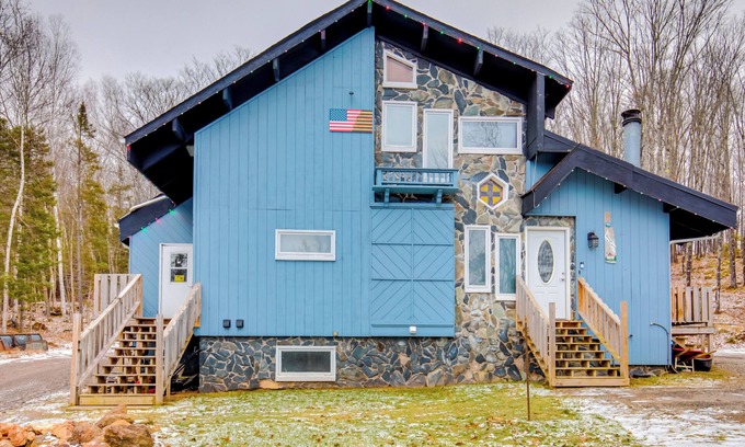 Stambaugh Condo | Iron River Retreat w/Sauna: Walk to Ski Brule!