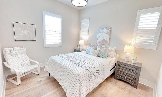 Portola Springs House | Irvine house independent suite second floor