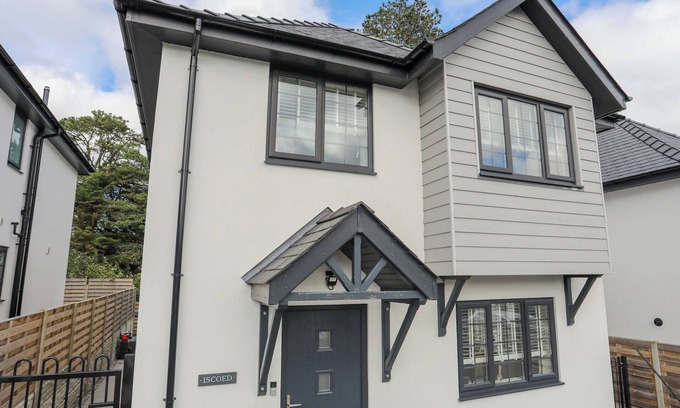 Llangefni Cottage | ISCOED, pet friendly, country holiday cottage in Llangefni