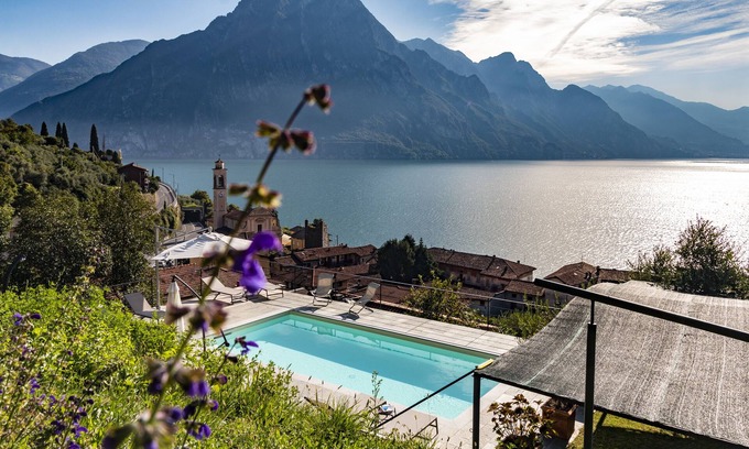 Riva di Solto House | IseoLakeRental - Romantic Holiday 2
