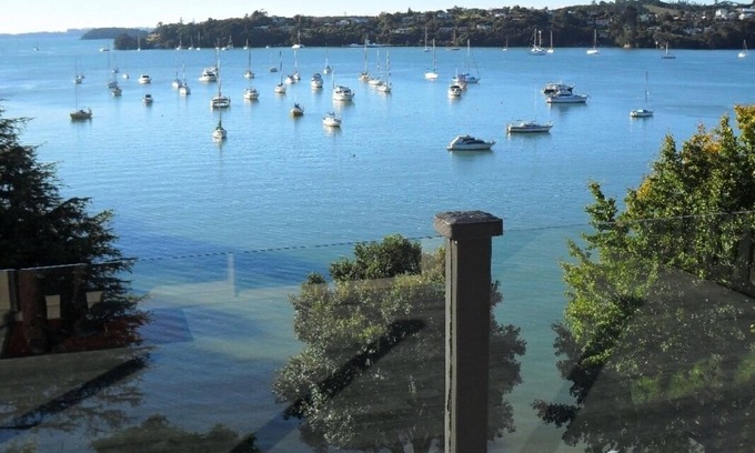 Opua Cottage | Island Time Cottage - Waterfront with Sea Views in the Winterless North
