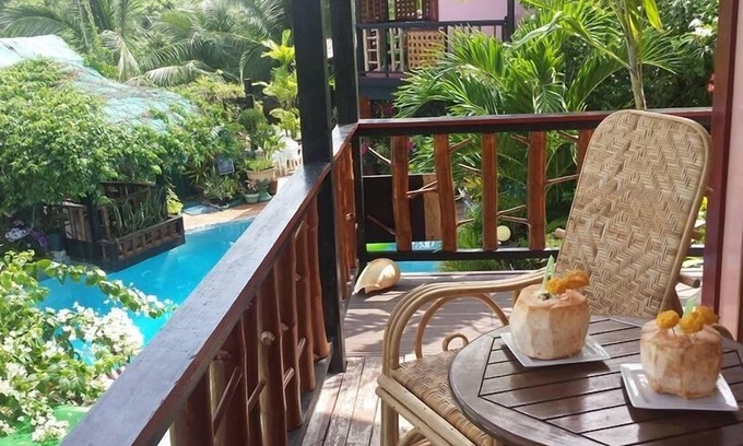 Libaong Villa | Islandview Holiday Villas, Garden view