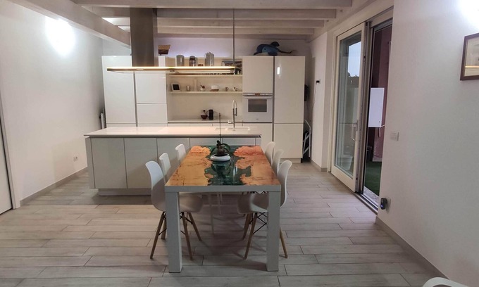 Ispra Apartment | Ispra Charme Loft Apartment