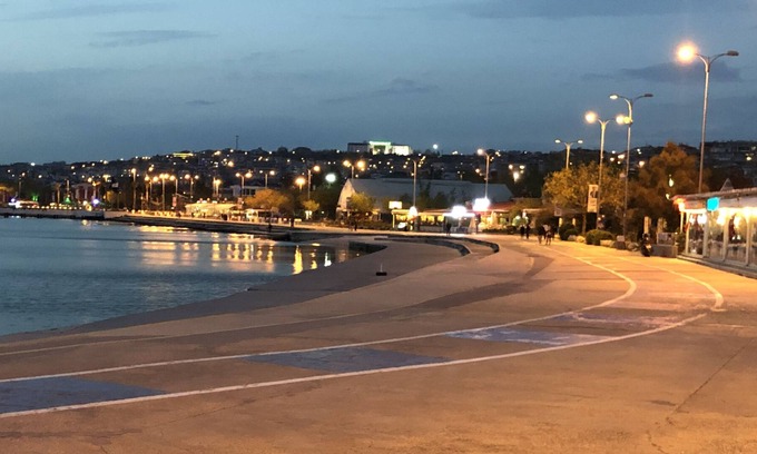 Beylikduzu Apartment | Istanbul Very nice and quiet by the sea