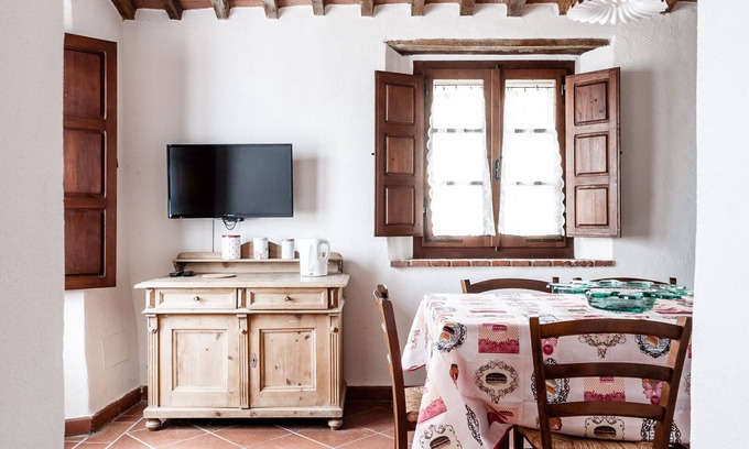 Montecastelli House | Two-Bedroom Apartment