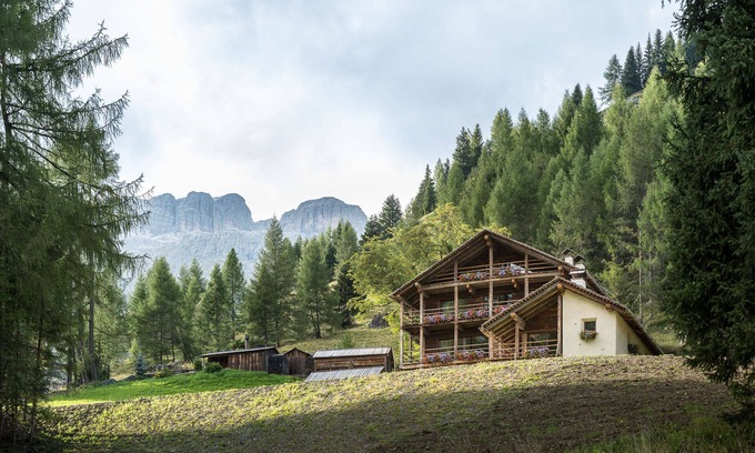 Livinallongo del Col di Lana Ski Chalet | Exclusive Chalet in the Dolomites, Sella Ronda, Dolomites Superski