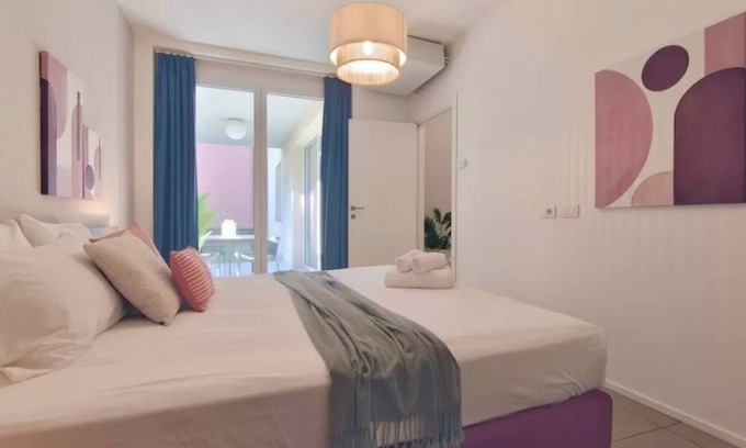 Maccagno Apartment | Lake Maggiore holiday apartment with pool