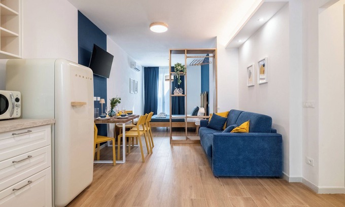 Marina di Pisa Apartment | Taro's Blue Sea Apartment by Pleiades Home