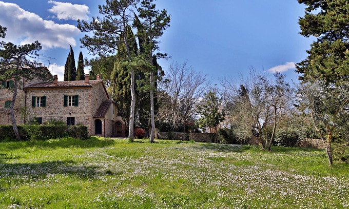 Civitella Paganico Apartment | Casa Amiata: Large Charming Cottage on beautiful estate in Tuscany: Casa Amiata