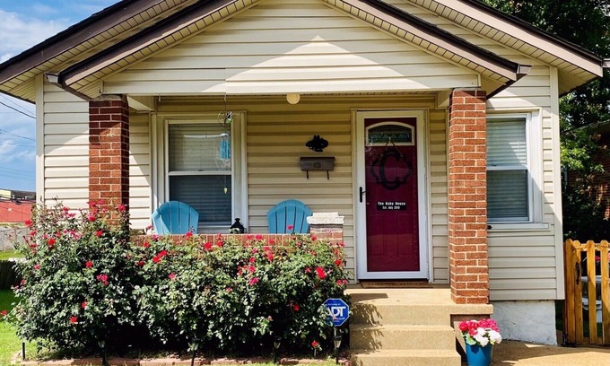 The Hill House | Italian Bungalow
