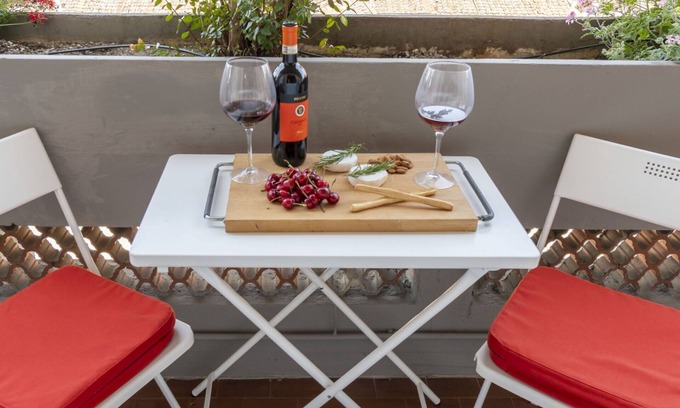 Peretola Apartment | Italian Experience - Florence Suite Retreat