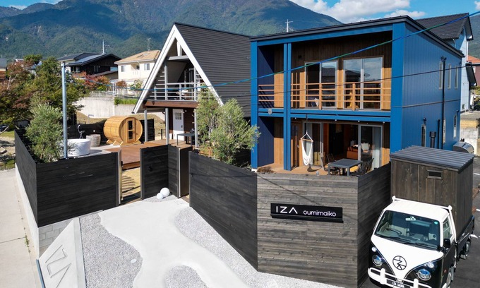Minami-komatsu Villa | IZA oumimaiko