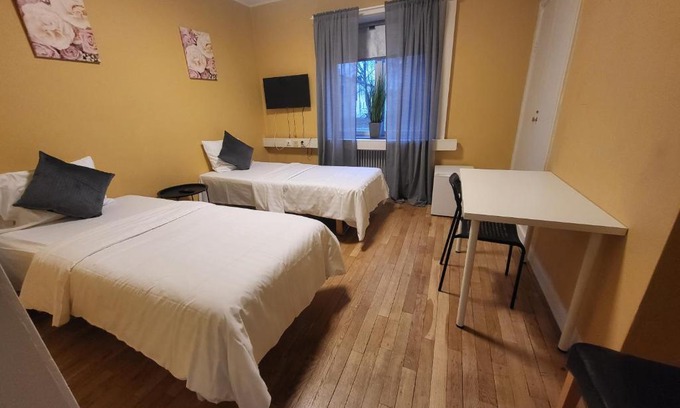 Vasteras Bed & Breakfast | IzKaMaGe Hotel 2