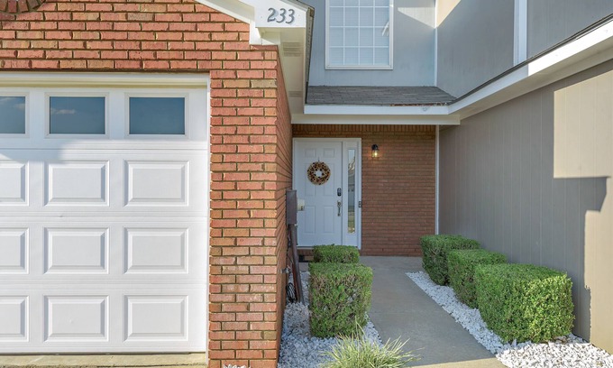 Enterprise House | J&Y Family 3BR/2.5BA/LuxuryTownhouse