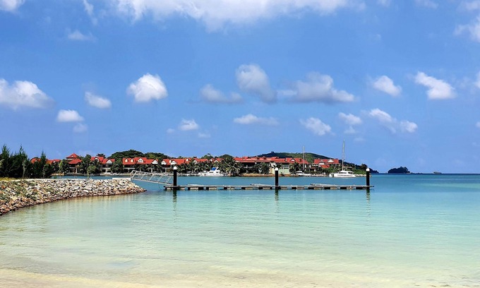Zig Zag Ward House | JA Enchanted Waterfront Seychelles