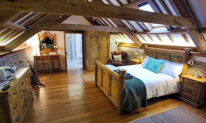 Whitland House | Jabajak Vineyard Restaurant With Rooms