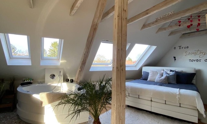 Burgaltendorf Apartment | Jade Suite, whirlpool and Netflix
