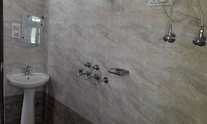 Shyam Nagar Villa | Jaipur Sundeck is a family run homestay which is connected to all major places