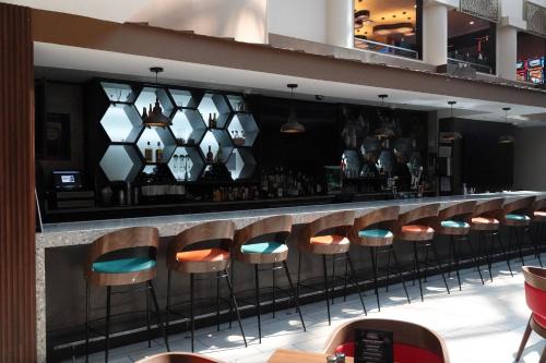 Islandia Hotel | Jake's 58 Casino Hotel - Adults Only