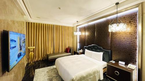 North District Hotel | Janeeyre Motel