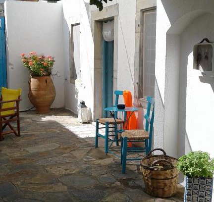 Choumeriakos House | Jap's Traditional cretan 1890 farmhouse