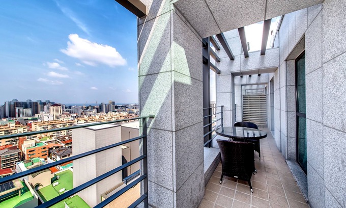Yeon-dong Hotel | Jeju Central City Hotel