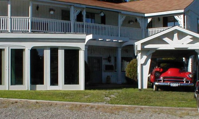Stanfordville Bed & Breakfast | Jenny's Country Manor