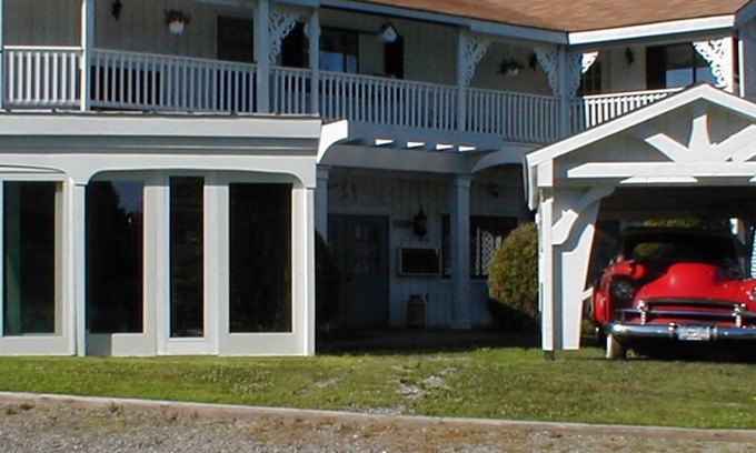 Stanfordville Bed & Breakfast | Jenny's Country Manor
