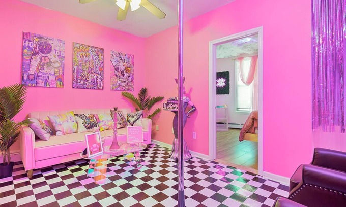 West Side Apartment | Jersey City Pink Spot 2BR/1FB