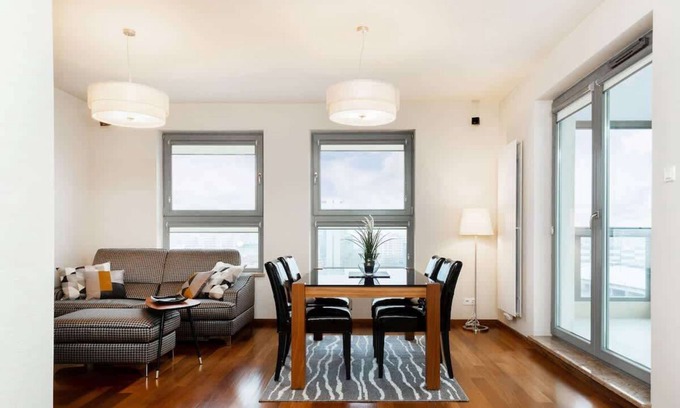 Praga Poludnie Apartment | Jeziorańskiego 9 | Warsaw Apartment | One Bedroom