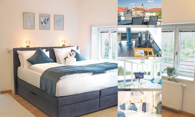 Bruckenkopf Apartment | JH Apartments: Design Oldtown Penthouse