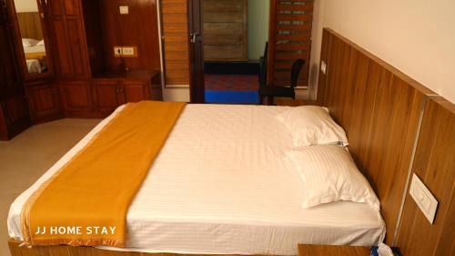 Aluva House | JJ Homes