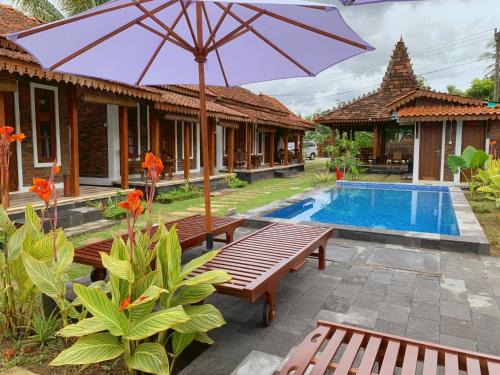 Borobudur Hotel | Joglo Kemadu