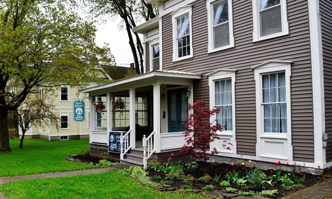 Cherry Valley Bed & Breakfast | John Henry Bed & Breakfast