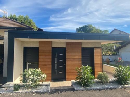 Vallieres Apartment | Joli T1 Bis avec Chambre - Cuisine - Salle de Bain
