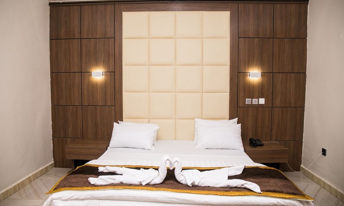 Abuja Hotel | Josto Apartment - Deluxe Suite (Two Bedroom)