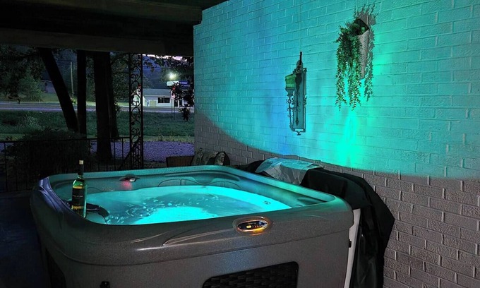 Sycamore House | Journeyman's Stay and Play